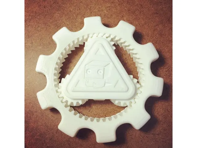Geared_Maker_Coin_-_Multi-Material