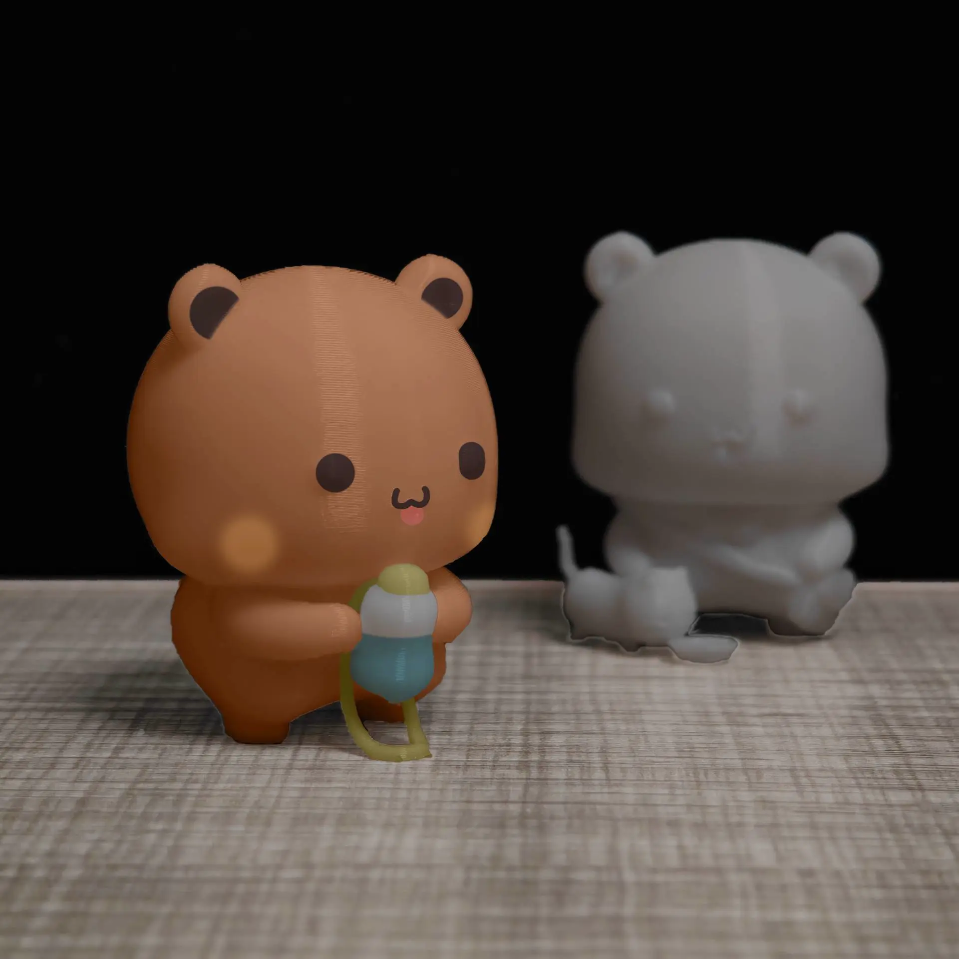 情侣熊系列-蹲着拿水壶的布布（Couple Bear-squat_kettle_bubu）