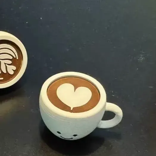 可爱拉花杯解压器钥匙扣