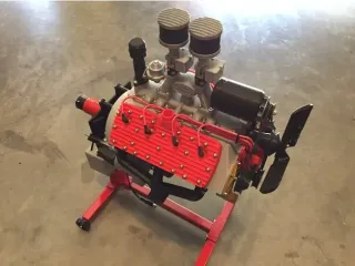 福特V8发动机