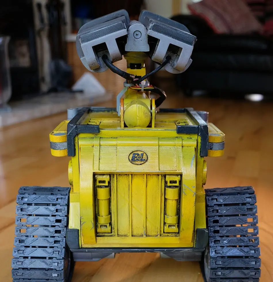 WALL-E Robot Replica