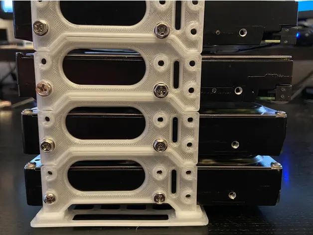 hdd 3.5英寸硬盘架，支持堆叠Hard Disk Holder