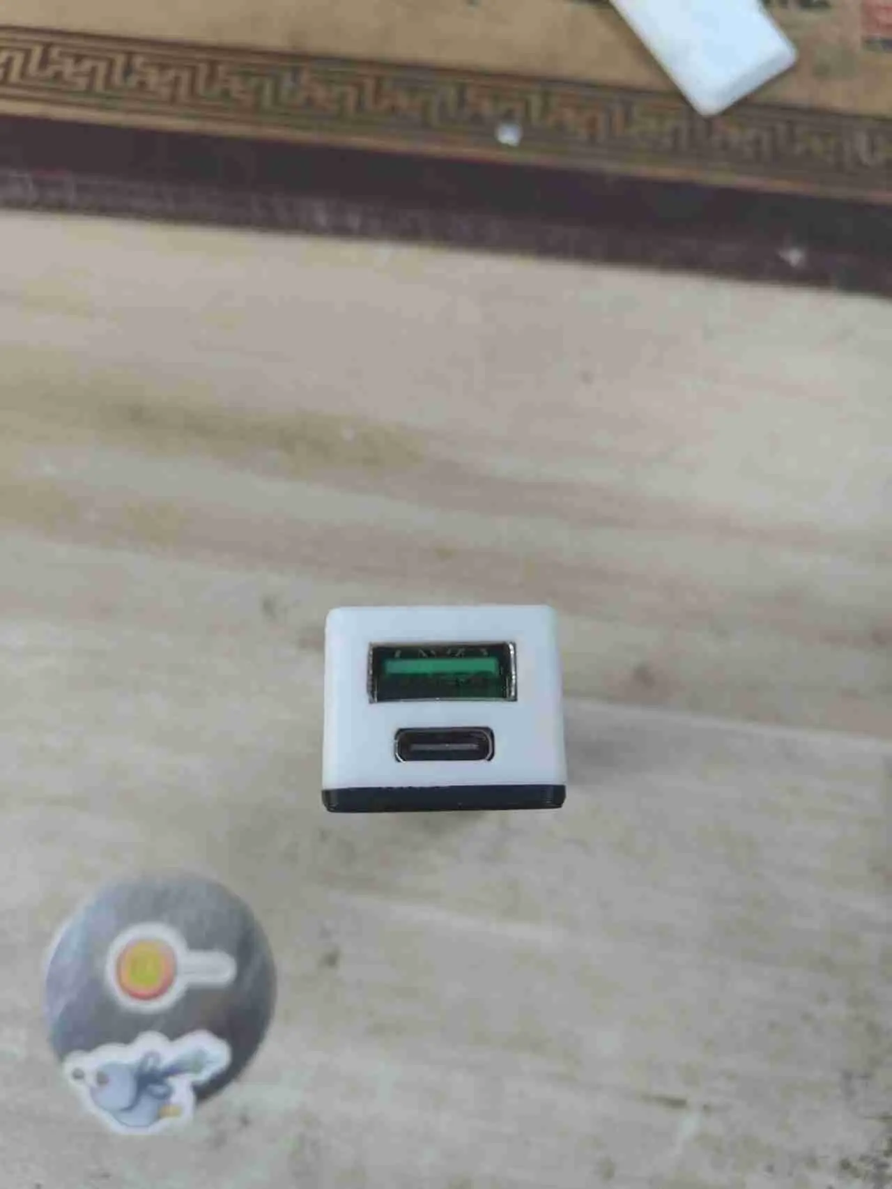 SW3518快充模块外壳