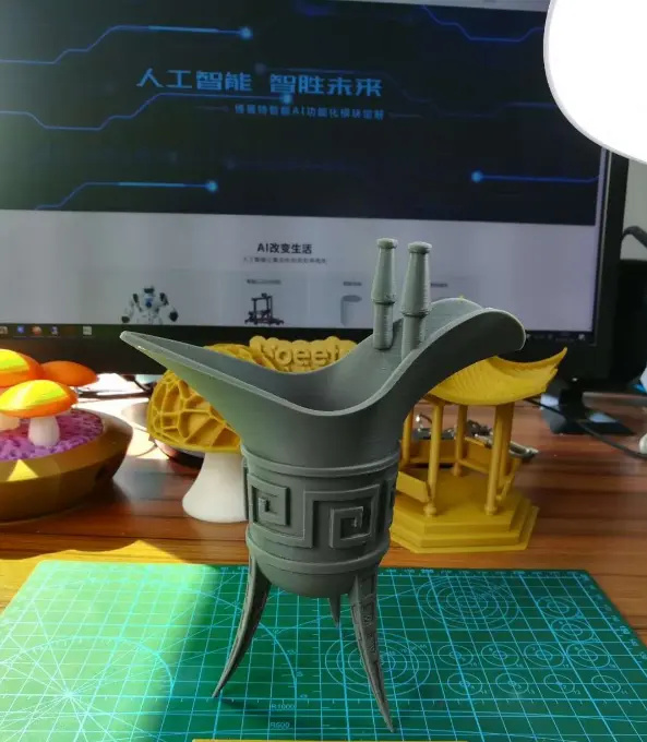 青铜爵古代酒杯
