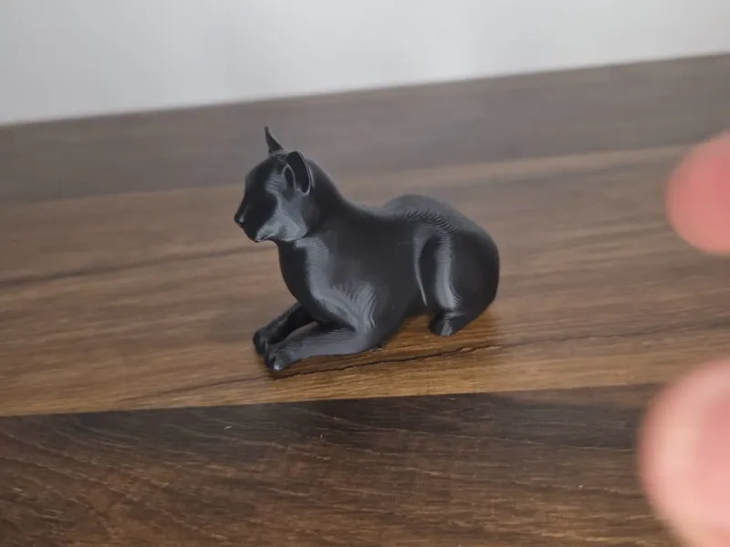 Cat sculpture