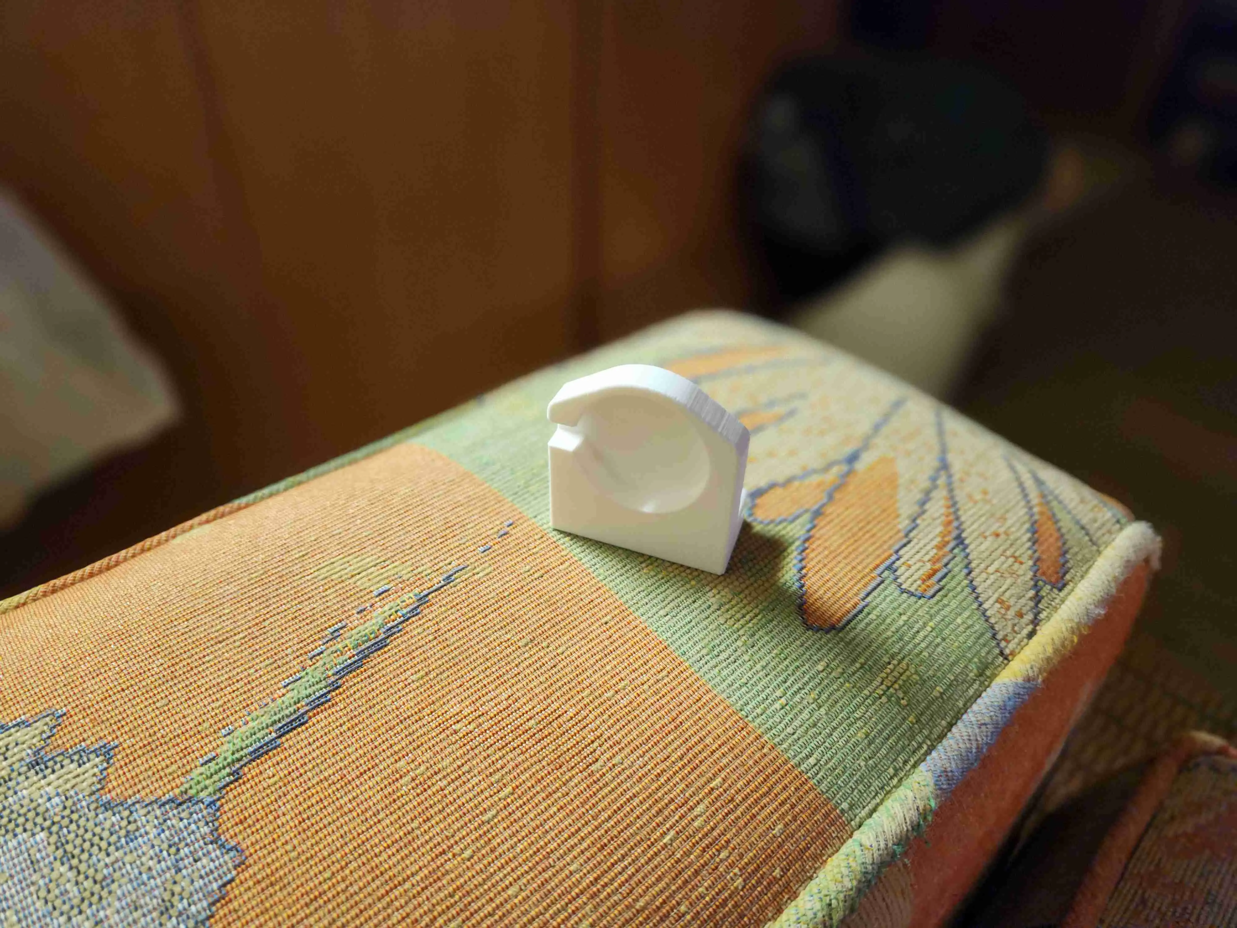 LAPTOP LIGHT CLIP