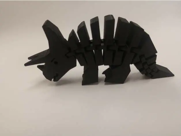 flexi可动三角龙  Tri-Flex-atops