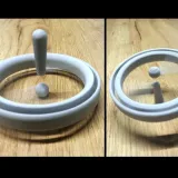 带悬浮效果的陀螺