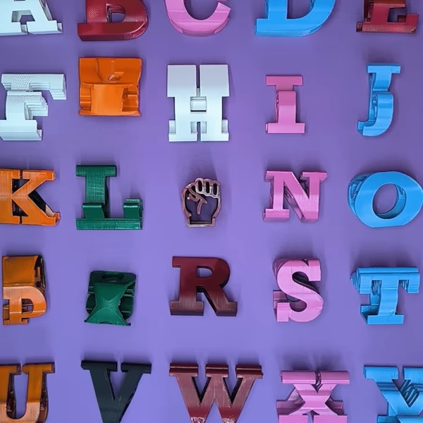Text Flip - M (Dactylology)