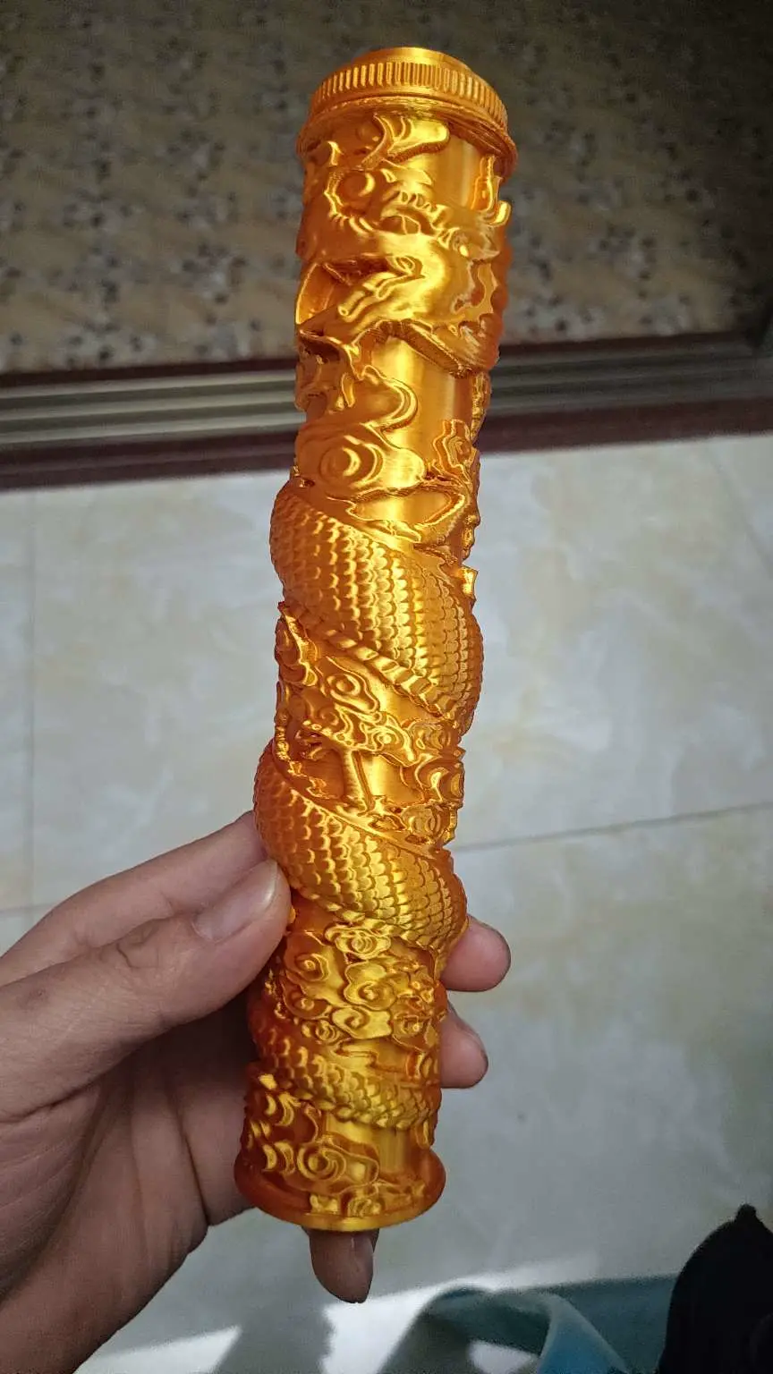 盘龙柱螺旋伸缩剑