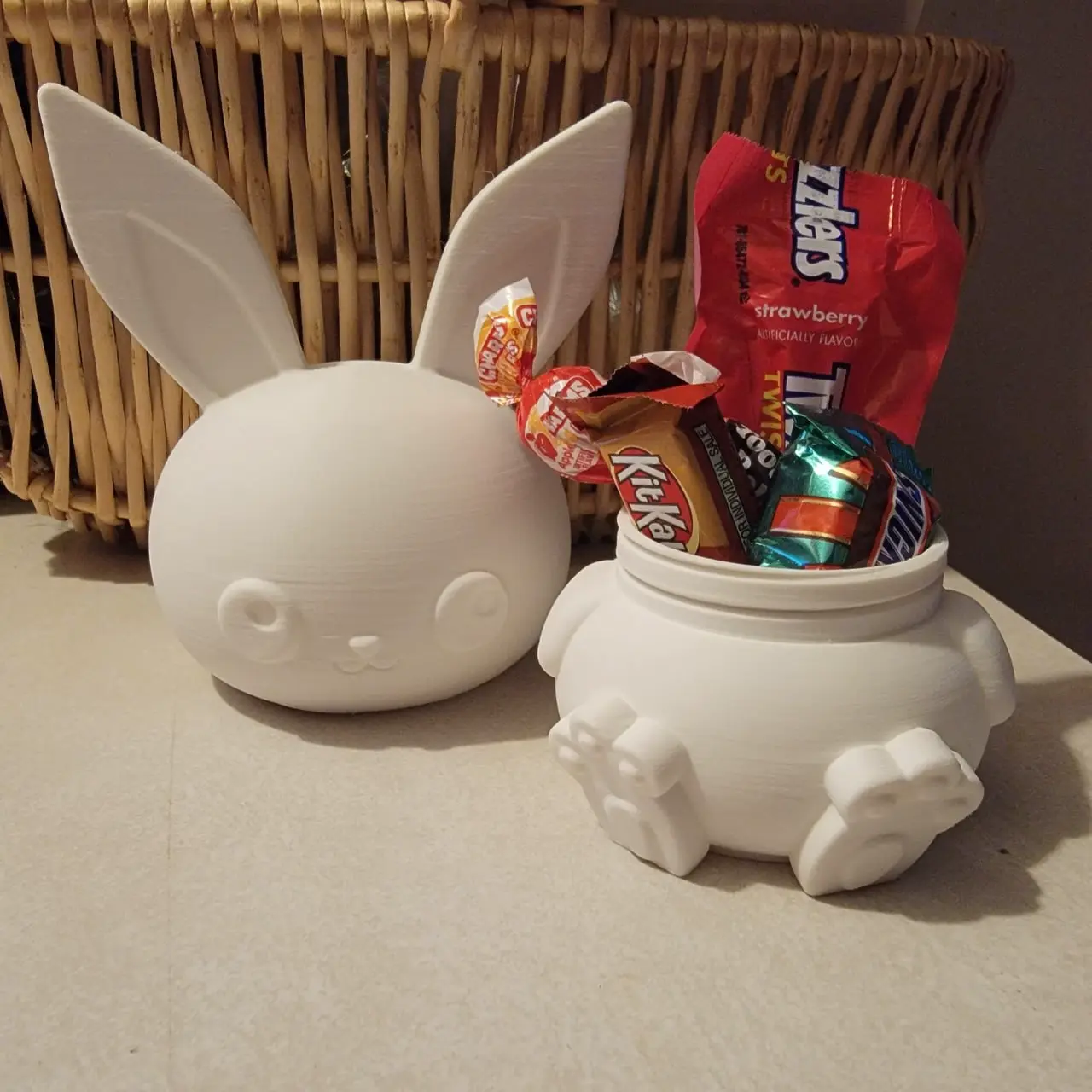 Easter Bunny Threaded Box