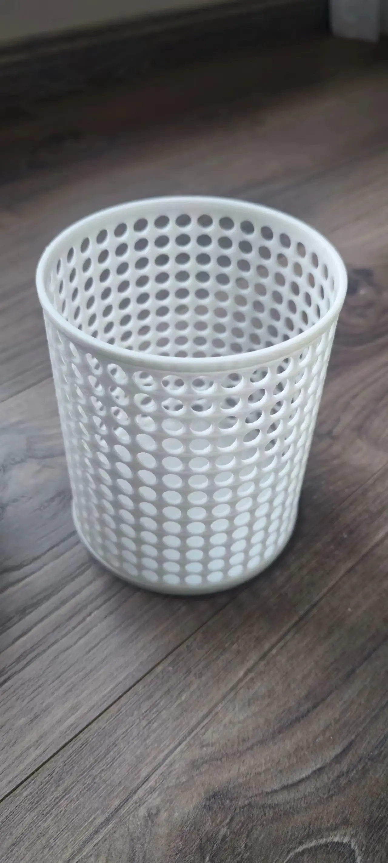 桌面垃圾桶