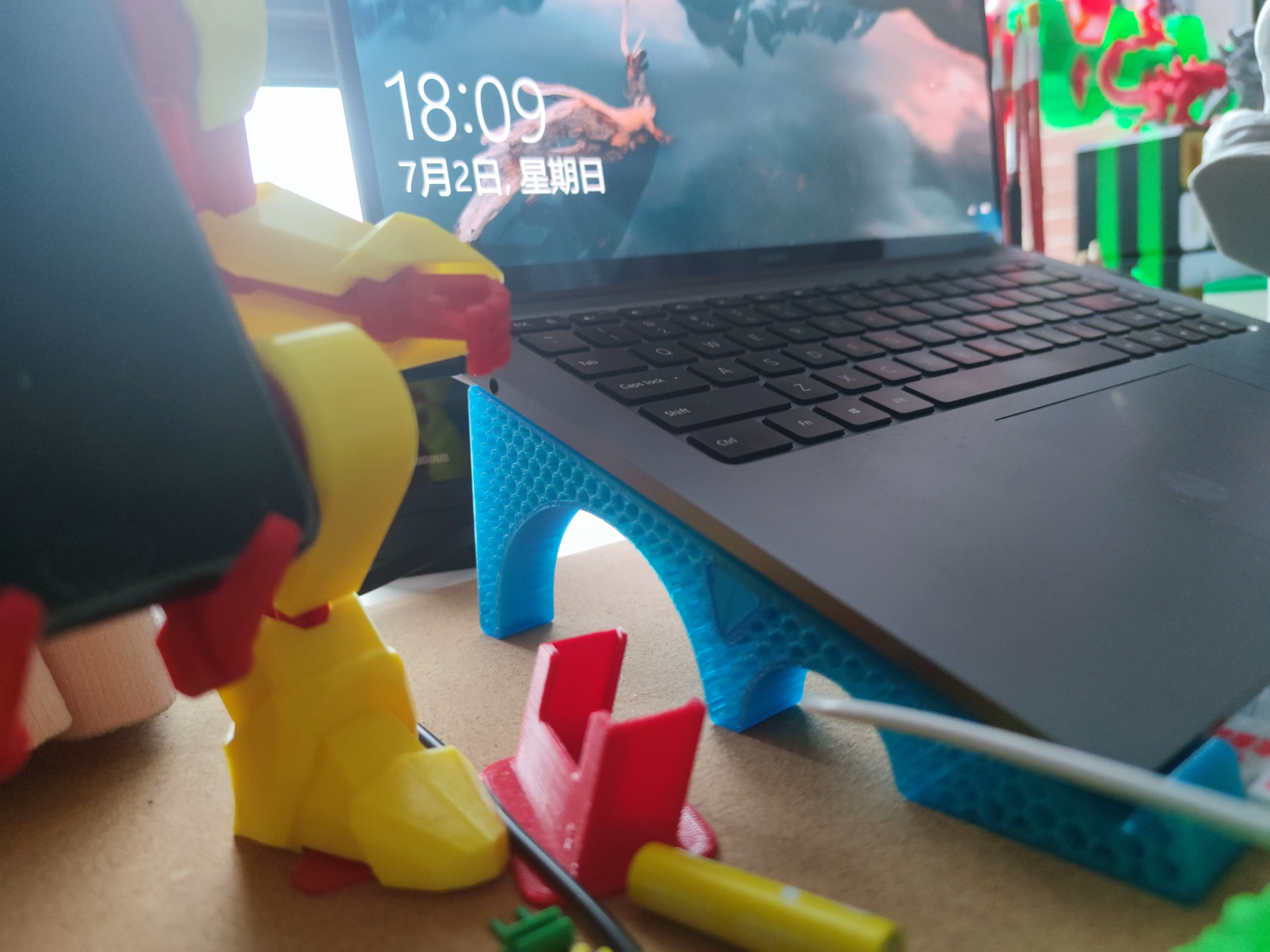笔记本支架