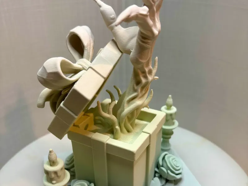 The Naughty Gift – Portal of the Clawmas