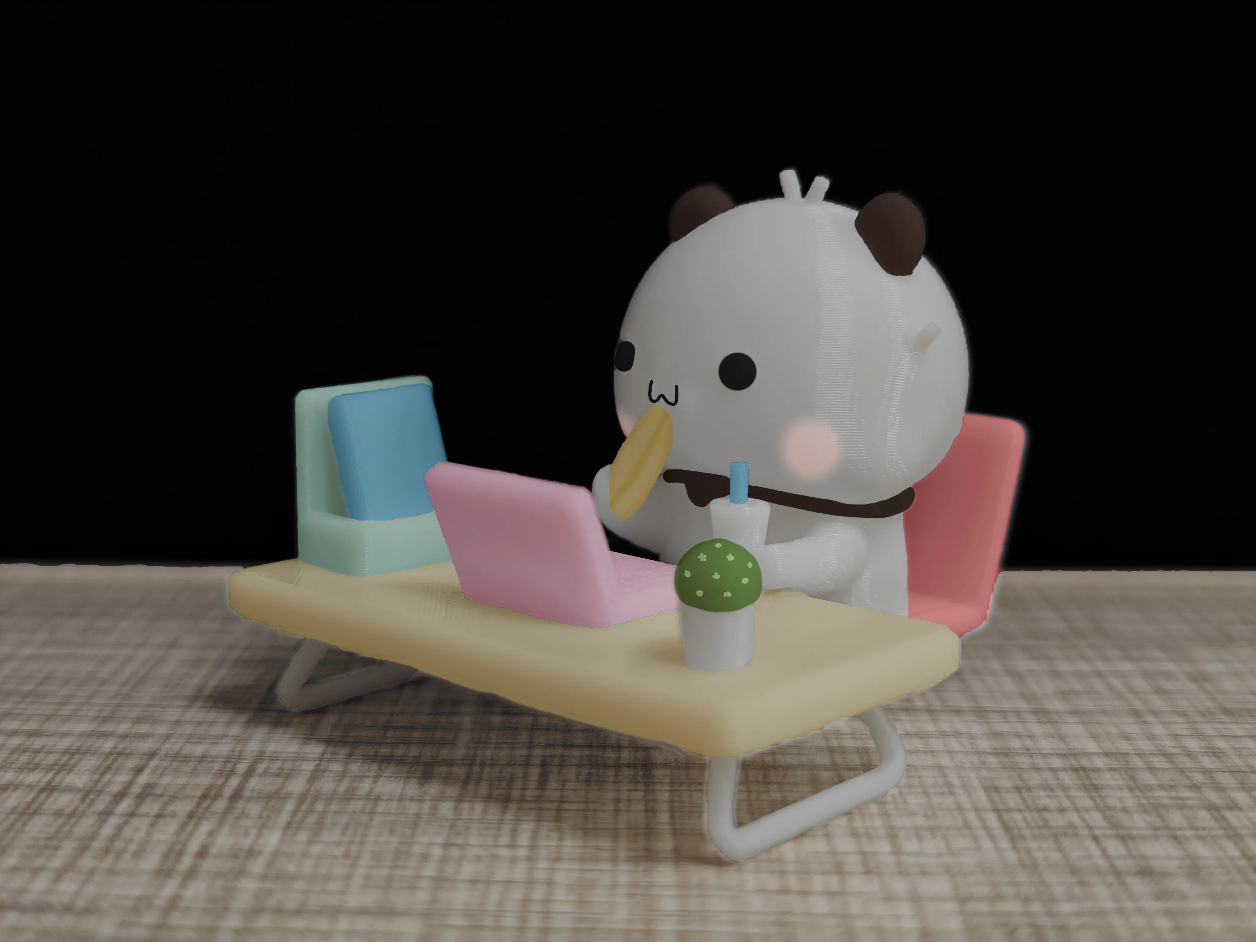 Home page module: 情侣熊系列-在工位吃早饭的一二（Couple Bear-Workstation_breakfast_Yier）