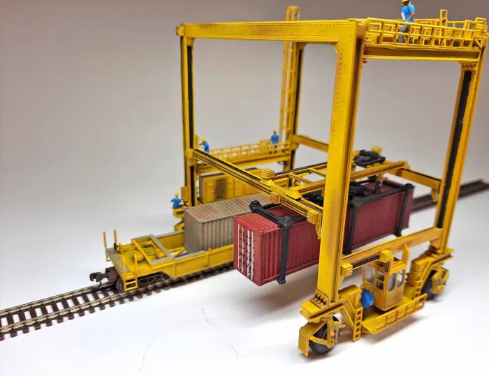 683-1214  -  I beam crane hoist - N Scale main image 0