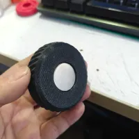 磁吸螺钉文具盒-1