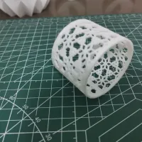 3D打印的禅绕艺术手镯-1