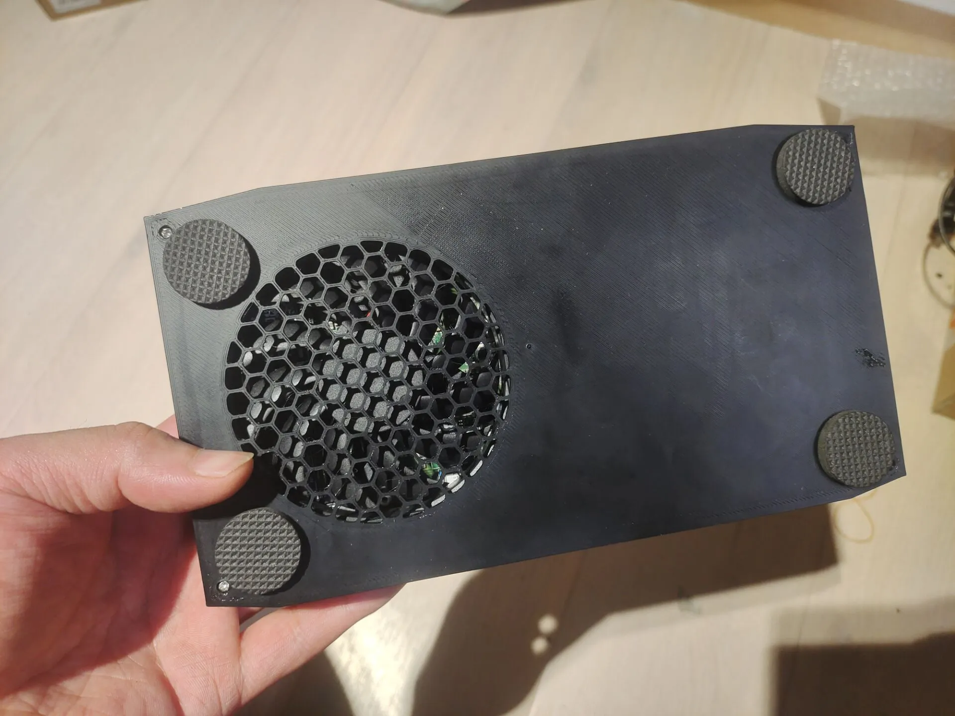 Intel NUC6iKYK 骷髅峡谷 底壳