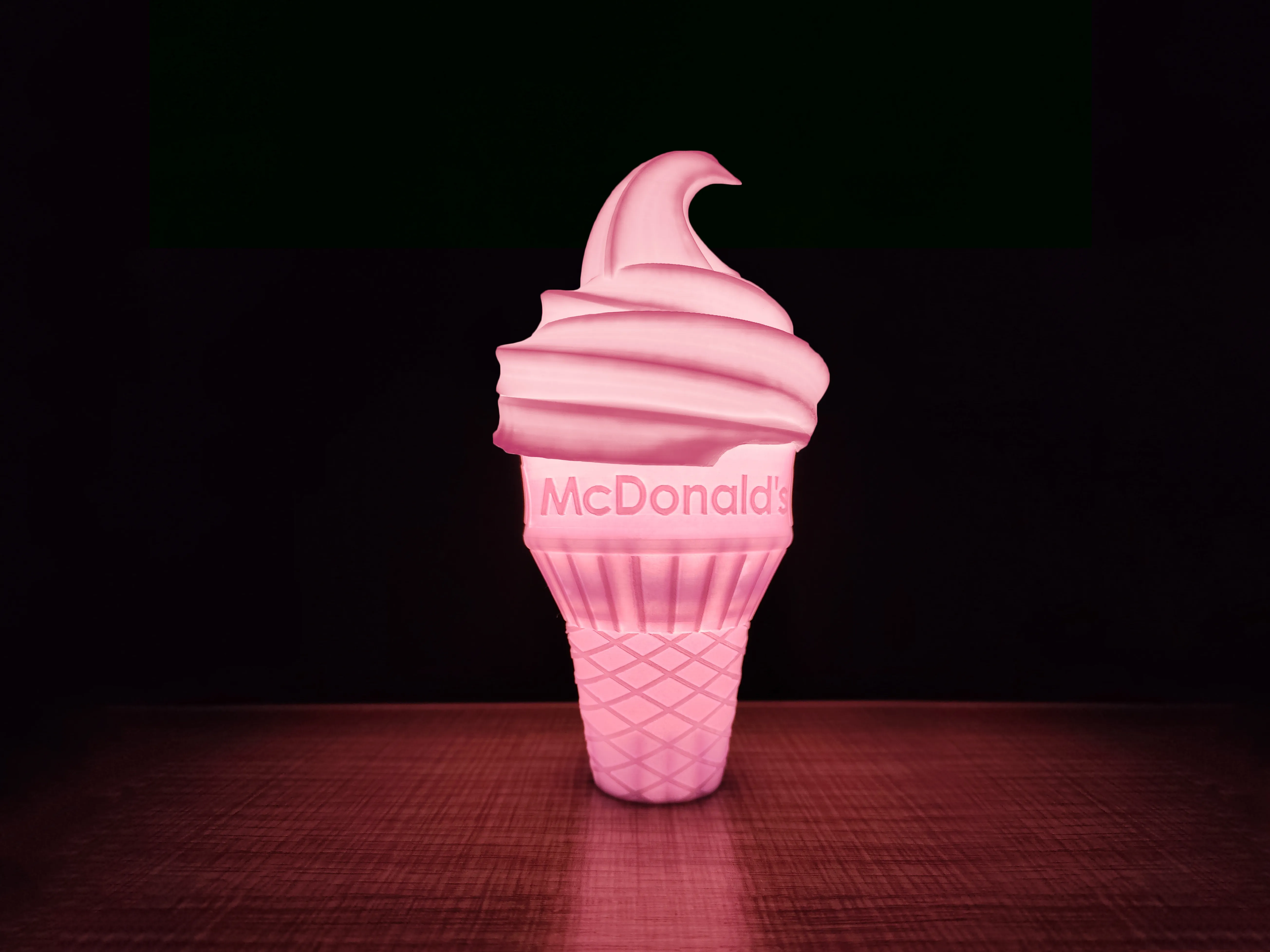 麦当劳甜筒冰淇淋 - 奶油部分（McDonald's Ice Cream Cone - Cream）