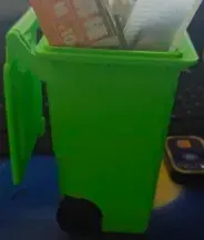 可翻盖垃圾桶