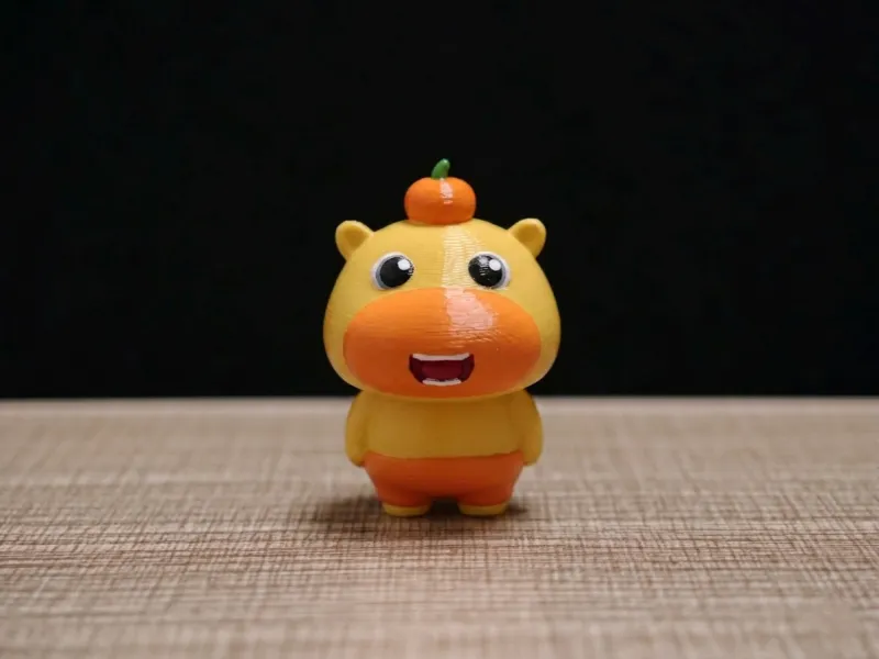 站立的噜噜（Standing Lulu）