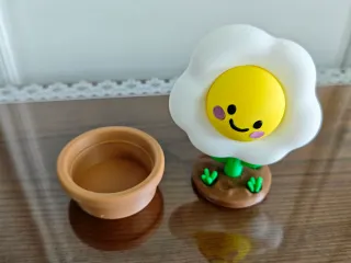可爱的桌面摆件 可转动的荷包蛋小花盆 笑脸太阳花收纳盒 卡通盆栽私房钱收纳