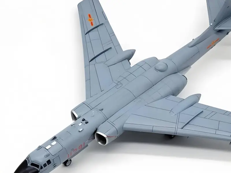 轰6K 翼展2.1M飞机模型航模