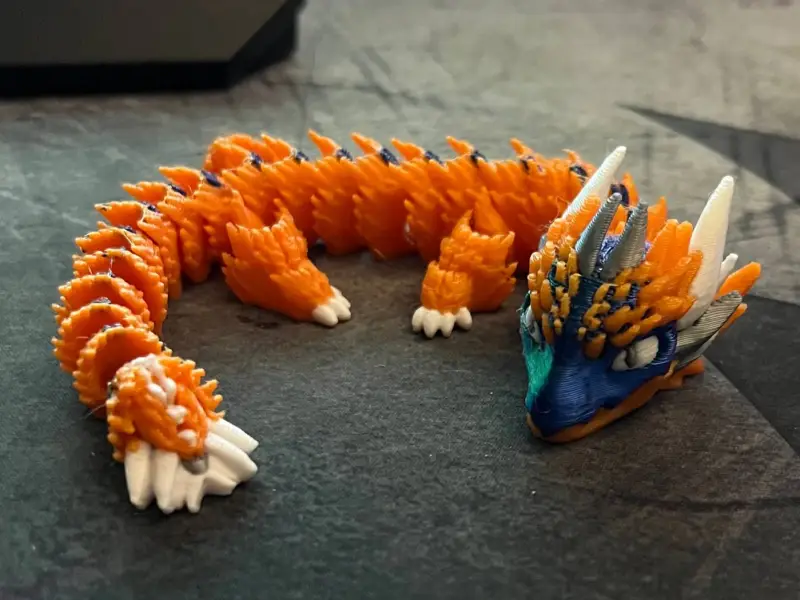 关节龙鳞甲龙