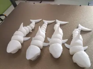 可动鲨鱼
