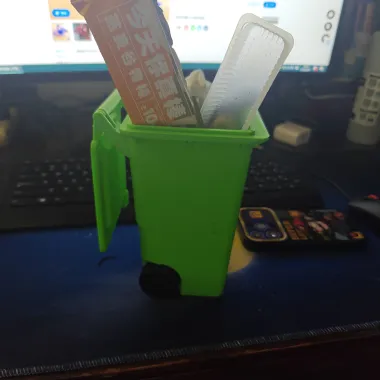 可翻盖垃圾桶-0