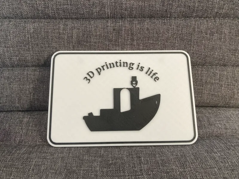 3D printing is life (benchy)