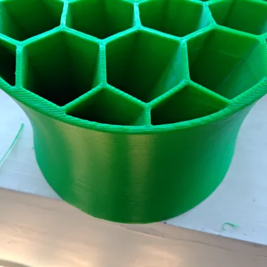 蜂窝形旋转笔筒-0