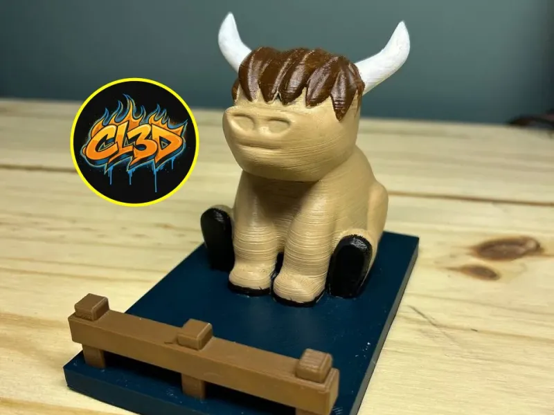 Highland Cow Phone Stand
