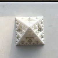 金字塔-1