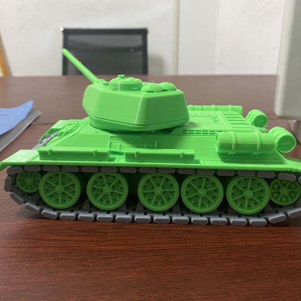 坦克T34-85