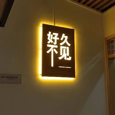 用户9273899085