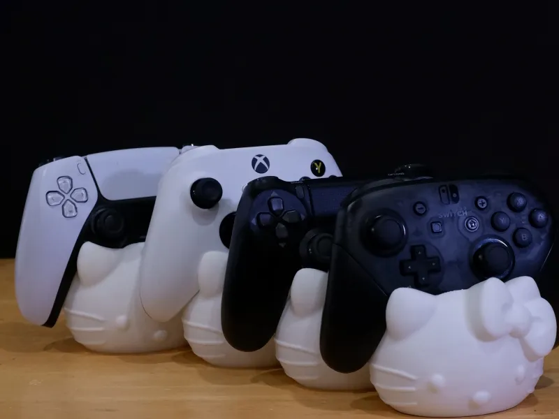 Cute Hello Kitty Inspired Controller Stand Bundle